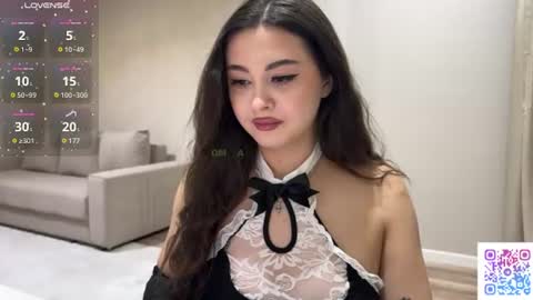 Snapshot of coffee_wihtout_milk chatting on July 8, 11:09 pm Yumi online show from July 8, 11:09 pm