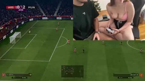 Snapshot of coffeeandcreamcouple chatting on December 16, 3:39 pm coffeeandcreamcouple online show from December 16, 3:39 pm