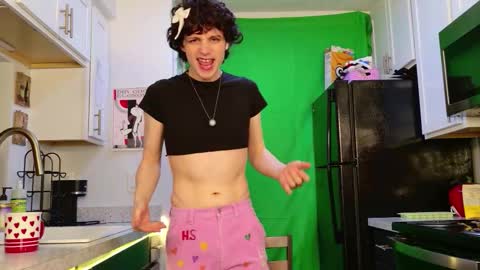 Cokia online show from February 14, 1:02 am