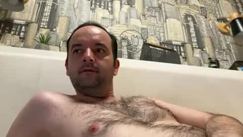 colambus555 online show from December 27, 9:43 pm