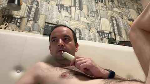 colambus555 online show from December 1, 7:41 pm