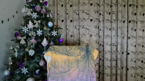 colin hopex  online show from December 14, 8:02 pm