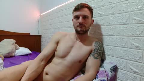 Snapshot of colin_hopex chatting on January 18, 3:21 am colin hopex online show from January 18, 3:21 am