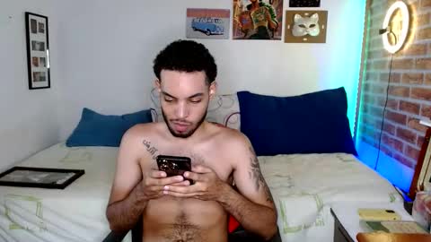 IG  online show from February 14, 8:15 pm