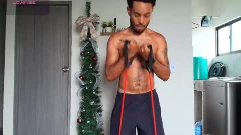 IG  online show from December 5, 4:47 pm