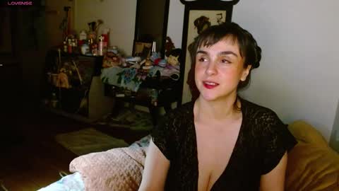 Snapshot of collette_beaufoy chatting on October 14, 3:40 am Collette online show from October 14, 3:40 am