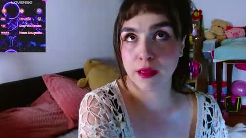 Snapshot of collette_beaufoy chatting on July 17, 7:59 am Collette online show from July 17, 7:59 am