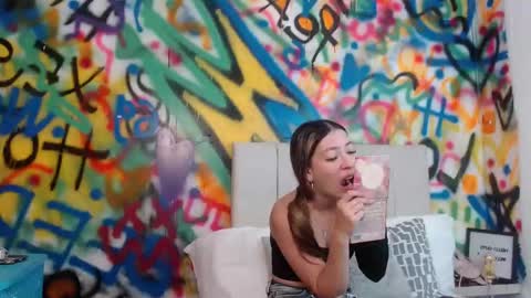 valentina online show from February 20, 11:32 am