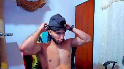 EMMETT COLLINS online show from February 14, 5:48 am