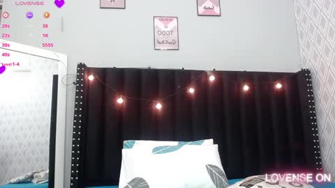  GRETCHEN  online show from January 14, 12:24 pm