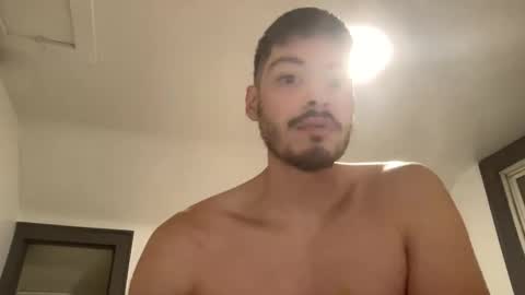 Snapshot of colombianboy2397 chatting on December 4, 1:26 am colombianboy2397 online show from December 4, 1:26 am