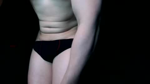 colossaltitann online show from July 24, 11:19 am