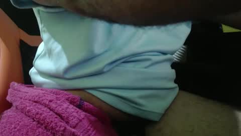 Snapshot of coloxito502 chatting on March 3, 5:24 am coloxito502 online show from March 3, 5:24 am