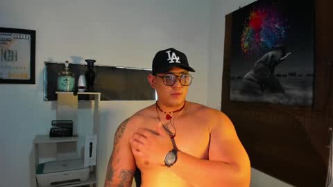 coltonmassif_ online show from January 15, 12:36 pm