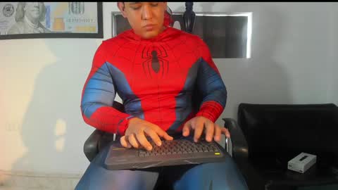 coltonmassif_ online show from January 31, 4:38 pm