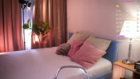 Audrey online show from April 8, 1:55 pm