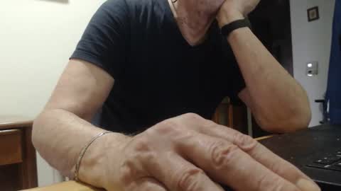 comemivuoi2 online show from April 13, 4:51 am