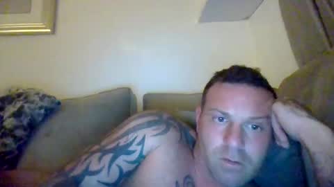 comesee10 online show from March 15, 10:05 pm