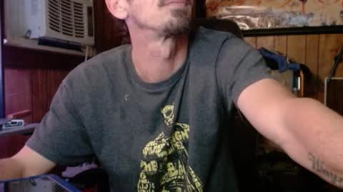 Nelson or ComicKing and sometime Peachy143 online show from November 26, 1:17 am