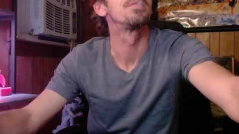 Nelson or ComicKing and sometime Peachy143 online show from February 12, 12:27 am