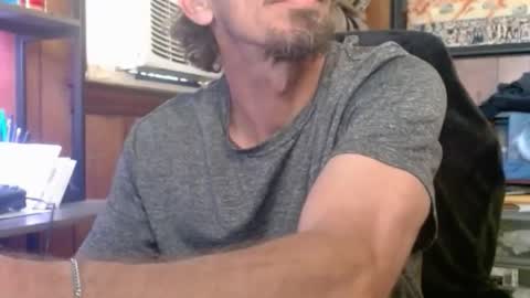 Snapshot of comic_king27 chatting on March 23, 7:40 pm Nelson or ComicKing and sometime Peachy143 online show from March 23, 7:40 pm