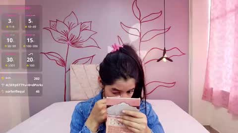 C O N N I E online show from September 20, 8:43 pm