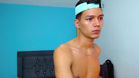 Connor online show from February 5, 8:14 pm