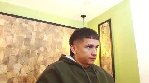 Connor King1 online show from December 5, 12:22 pm