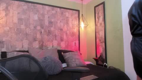 Connor King1 online show from December 23, 7:30 pm