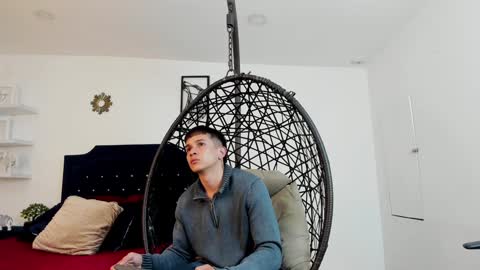 Connor King1 online show from January 3, 11:46 am