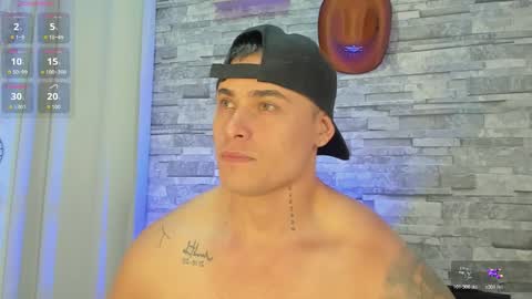 Connor Smith online show from December 1, 11:43 pm