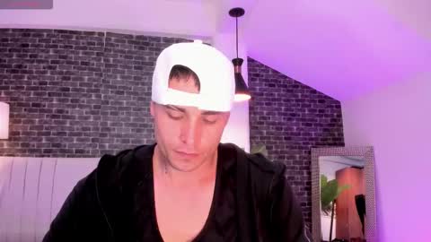 Connor Smith online show from March 13, 2:23 pm