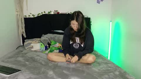 conor_taylor_ online show from October 7, 3:42 pm