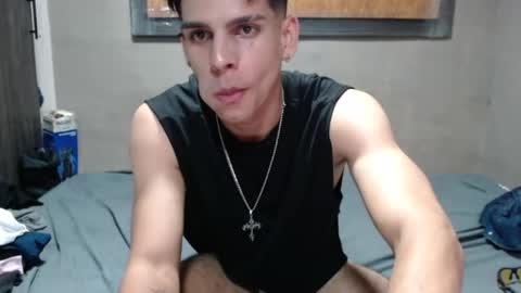 conradgrayson78 leonandresough online show from March 12, 1:23 am