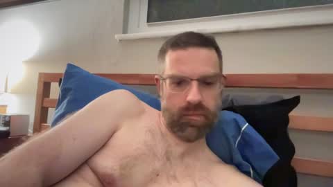 Snapshot of consexual chatting on January 27, 3:47 am consexual online show from January 27, 3:47 am