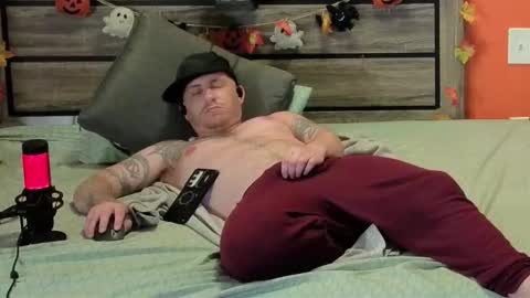 Snapshot of conversationalistx chatting on October 25, 2:35 pm only fans and more online show from October 25, 2:35 pm