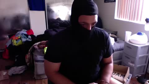 Snapshot of coodimoodi24 chatting on December 11, 6:31 pm coodimoodi24 online show from December 11, 6:31 pm