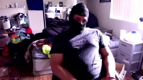 Snapshot of coodimoodi24 chatting on December 11, 9:34 pm coodimoodi24 online show from December 11, 9:34 pm