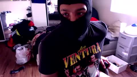 Snapshot of coodimoodi24 chatting on December 13, 10:02 pm coodimoodi24 online show from December 13, 10:02 pm