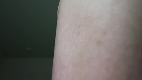 Snapshot of cook135710 chatting on December 28, 3:15 pm Mount N Drew online show from December 28, 3:15 pm