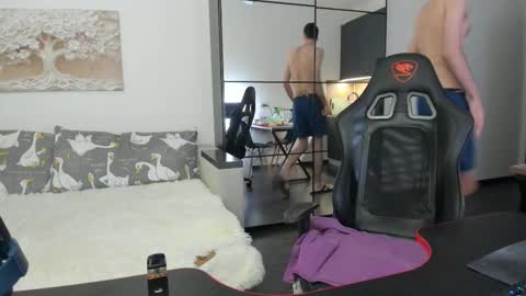 cookies_boys online show from March 9, 8:35 pm