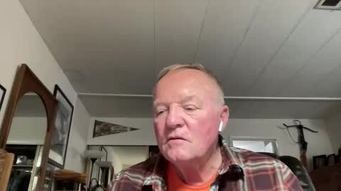 cookoosnest online show from February 13, 5:03 am