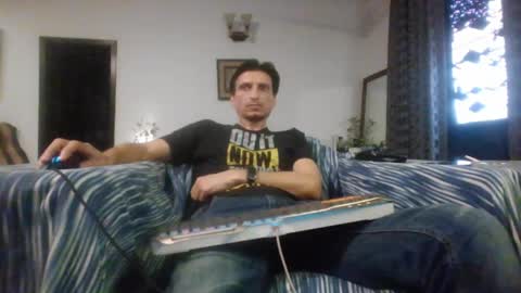 Cool2Buddies online show from May 31, 1:58 am