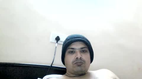 Cool Breeze09 online show from February 13, 7:21 pm