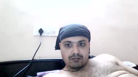 Cool Breeze09 online show from February 24, 11:30 am