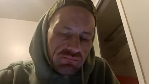 cooldadisalone online show from March 25, 7:03 am