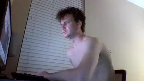 Snapshot of cooldude122222 chatting on March 5, 11:49 am cooldude122222 online show from March 5, 11:49 am