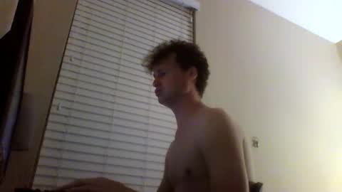 Snapshot of cooldude122222 chatting on March 7, 6:02 am cooldude122222 online show from March 7, 6:02 am