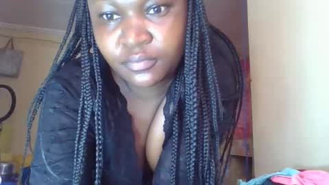 coolgirl001 online show from September 14, 6:56 am