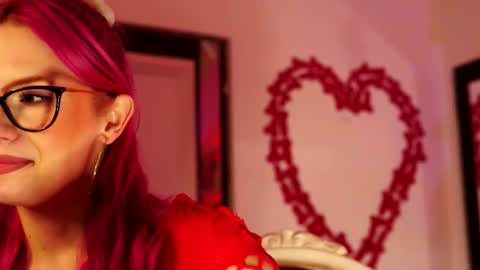 Ginger The Cringer online show from December 18, 8:53 am